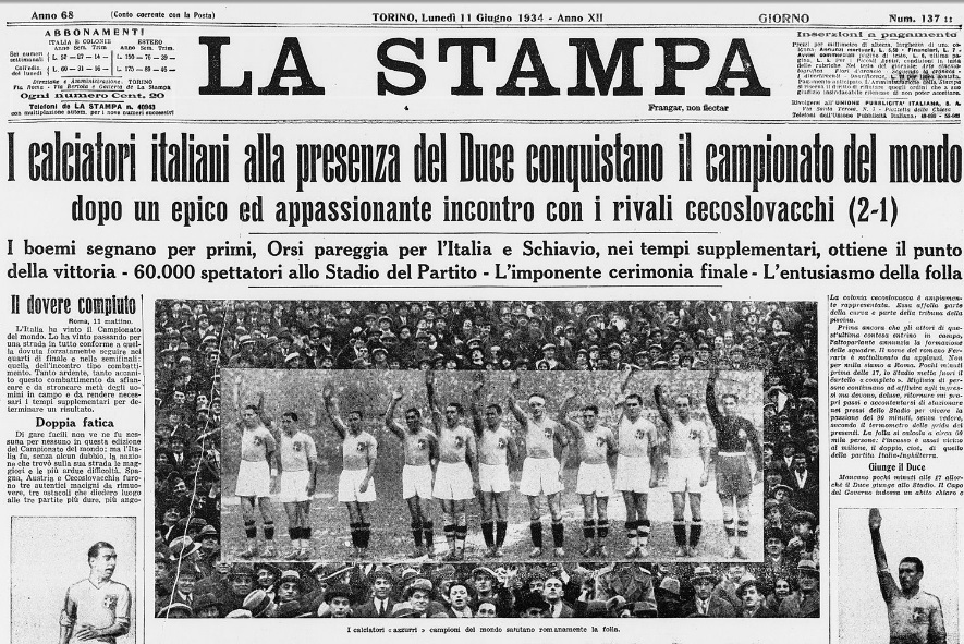 Prima pagina de La Stampa che celebra la vittoria della Nazionale Italiana contro la Cecoslovacchia